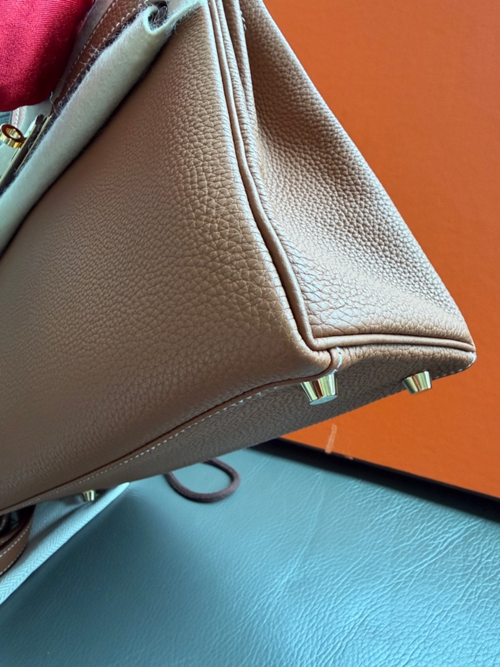 Hermès Kelly 28 in Togo Leather – Stamp Z (2021) - Picture 6 of 17